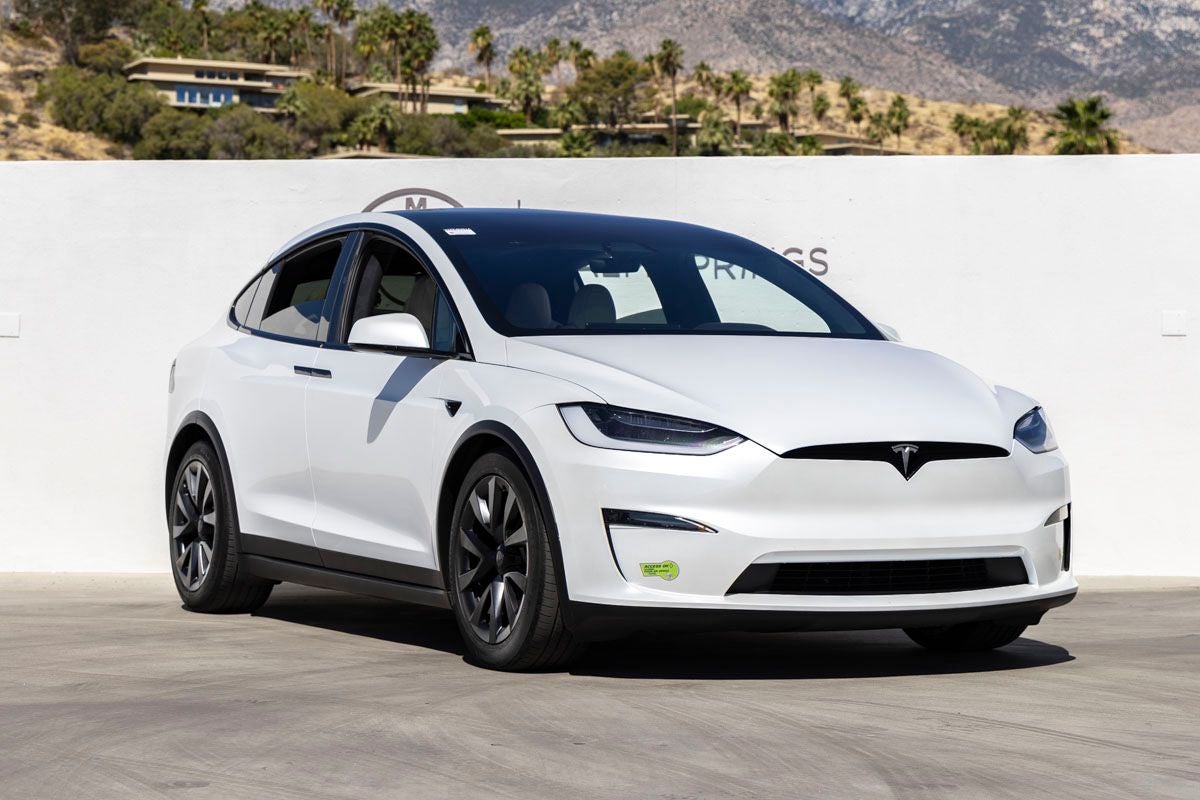 2023 Tesla Model X Base