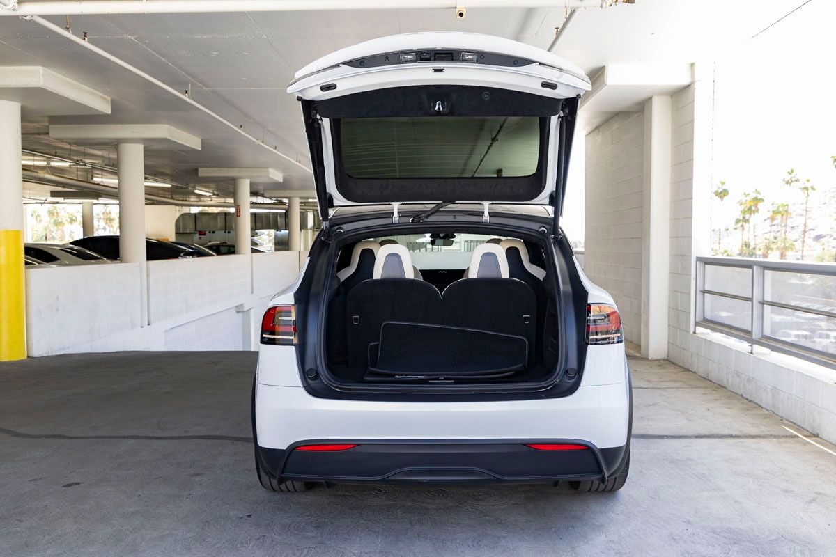 2023 Tesla Model X Base