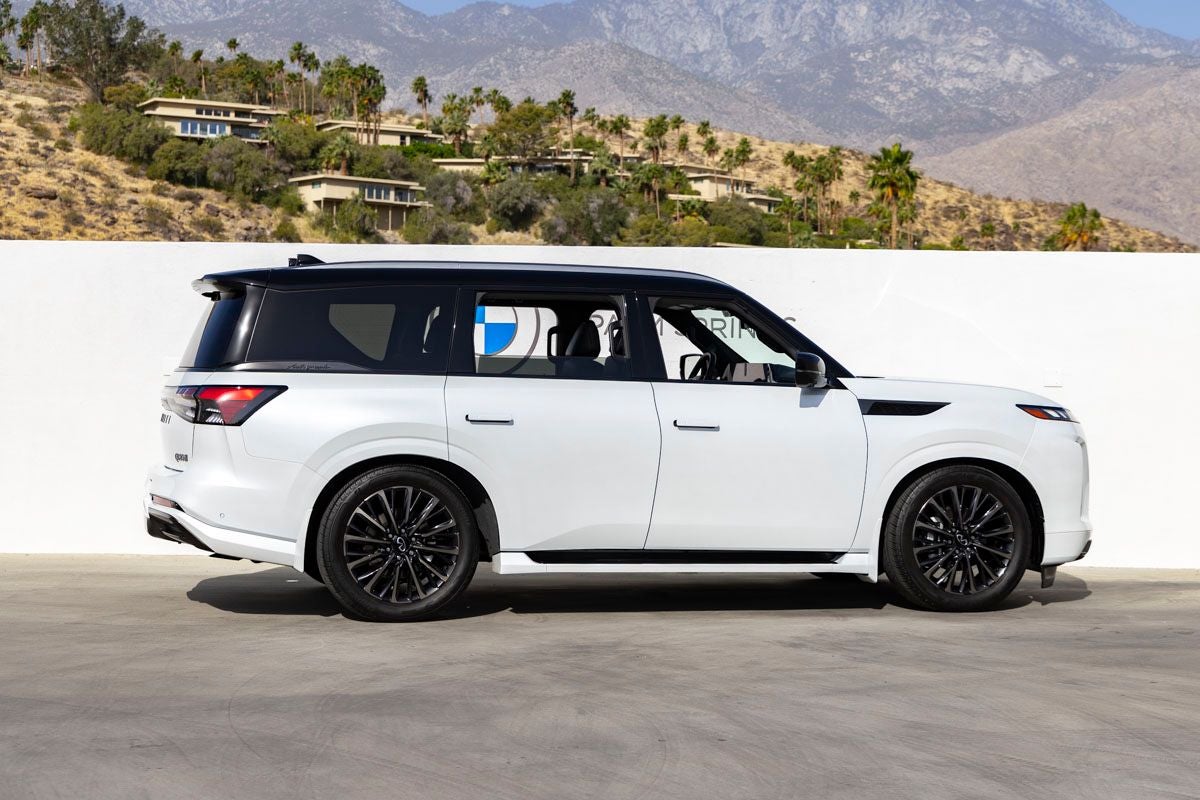 2025 INFINITI QX80 AUTOGRAPH