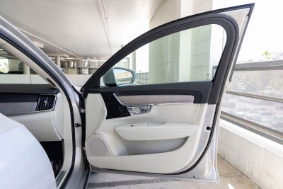 2024 Volvo S90 Recharge Plug-In Hybrid Ultimate