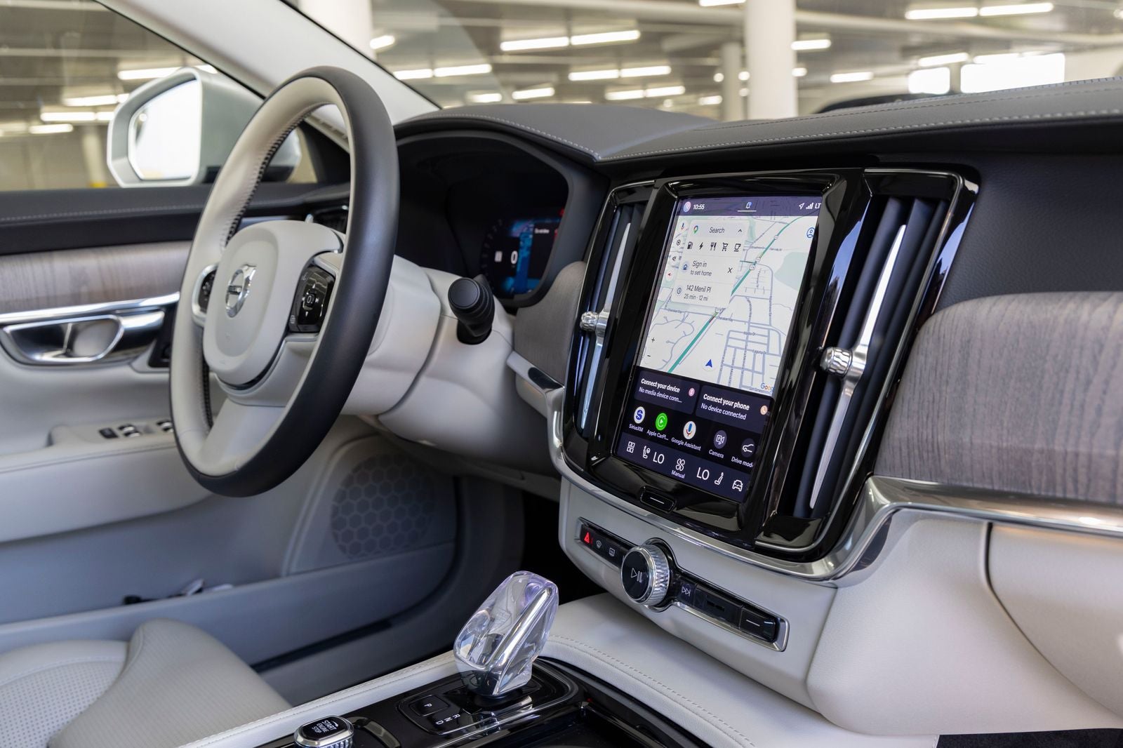 2024 Volvo S90 Recharge Plug-In Hybrid Ultimate