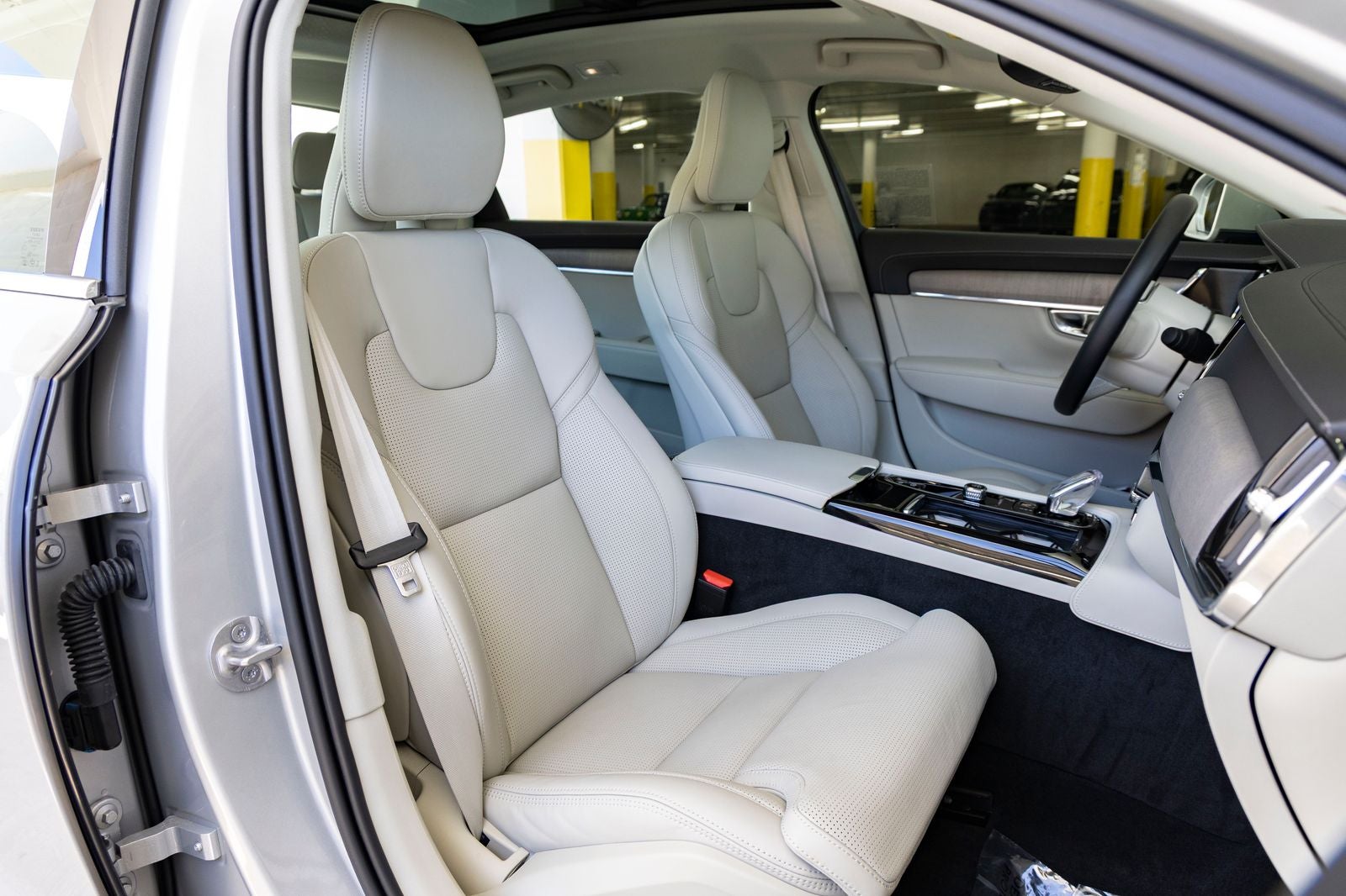 2024 Volvo S90 Recharge Plug-In Hybrid Ultimate