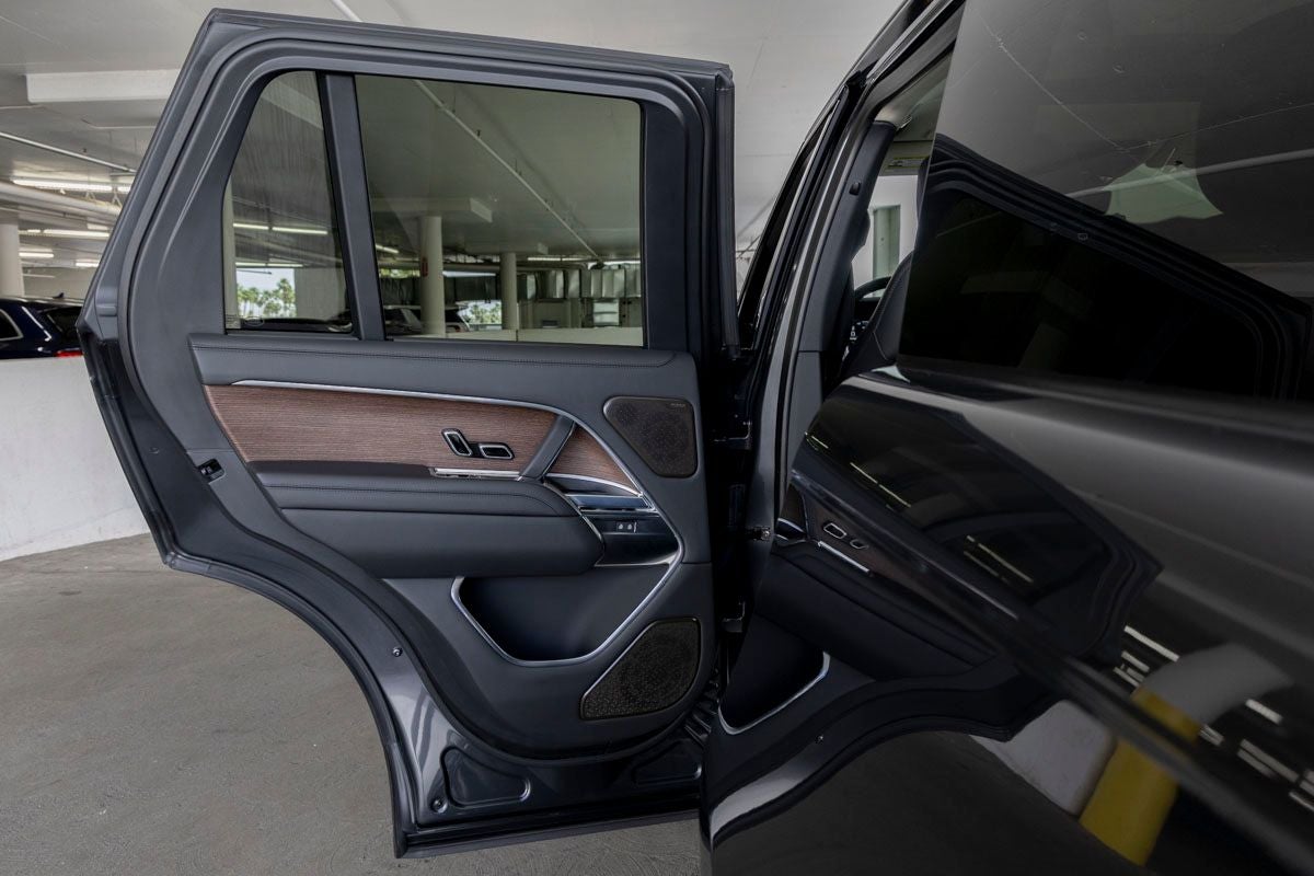 2025 Land Rover Range Rover Autobiography