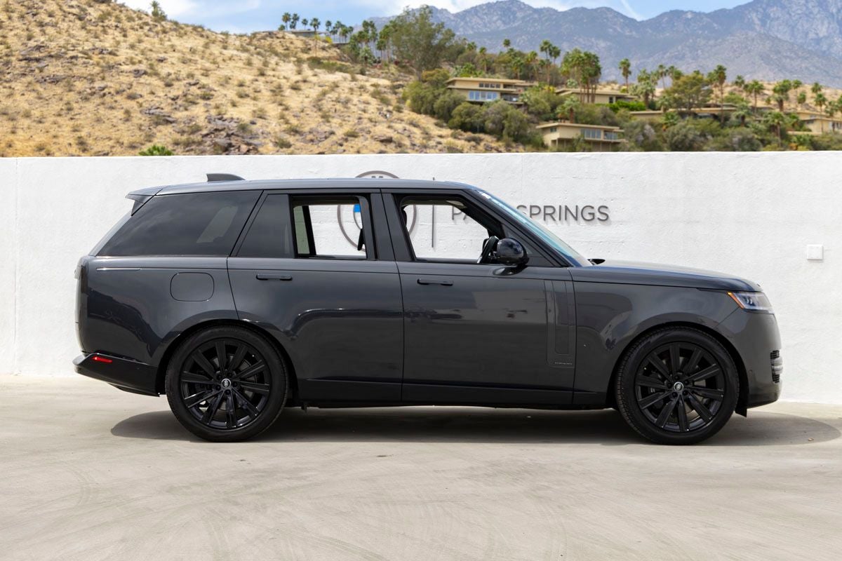 2025 Land Rover Range Rover Autobiography