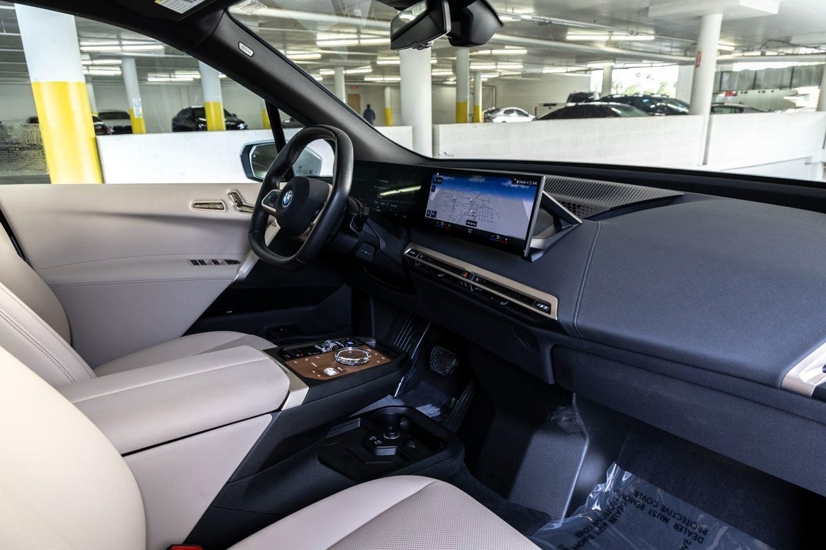 2023 BMW iX xDrive50 xDrive50
