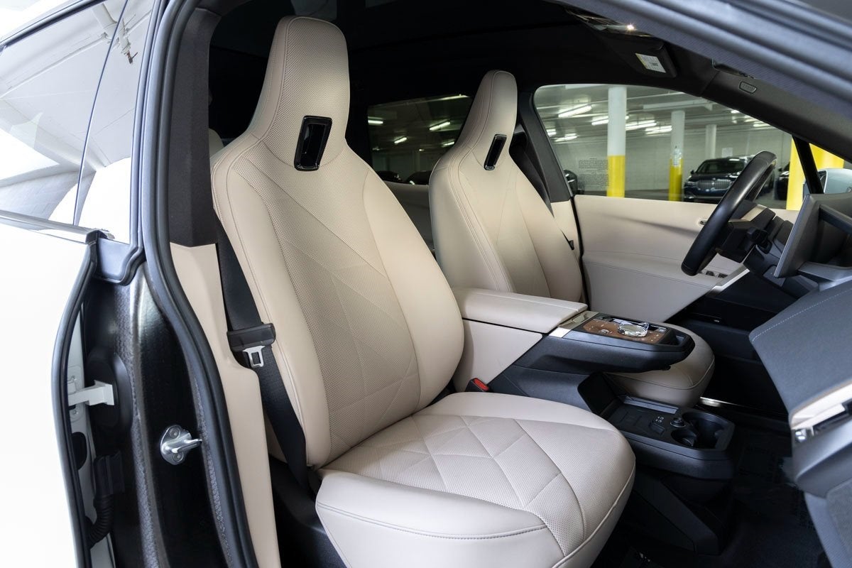 2023 BMW iX xDrive50 xDrive50