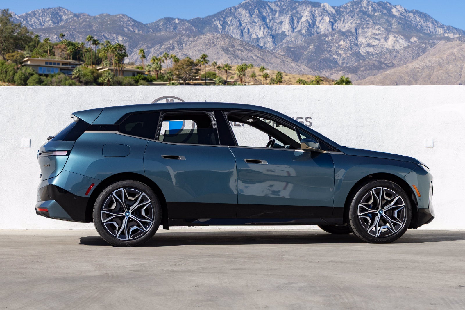 2024 BMW iX xDrive50