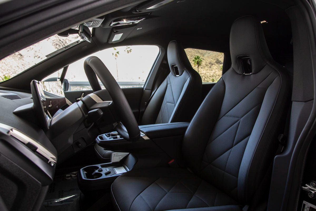 2026 BMW iX xDrive45