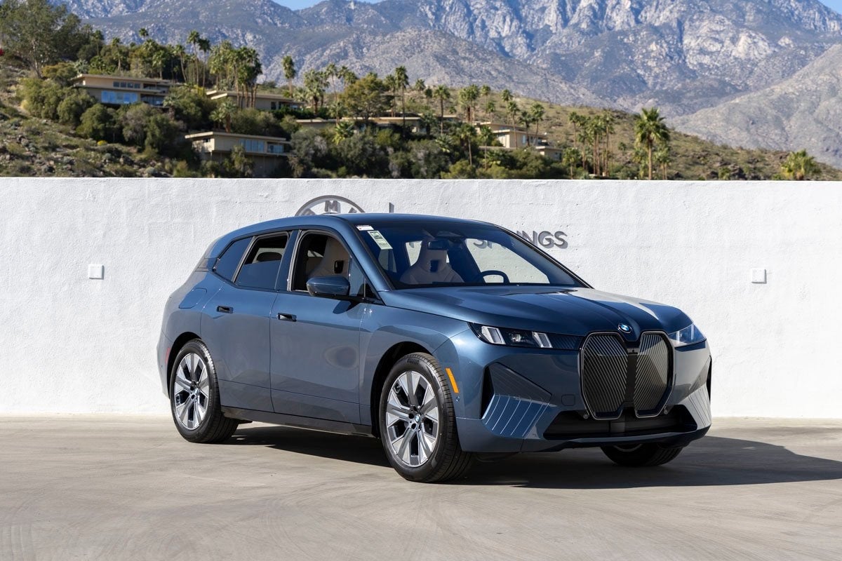 2026 BMW iX xDrive45