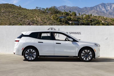 2026 BMW iX xDrive45