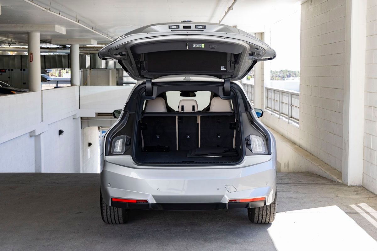 2026 BMW iX xDrive45