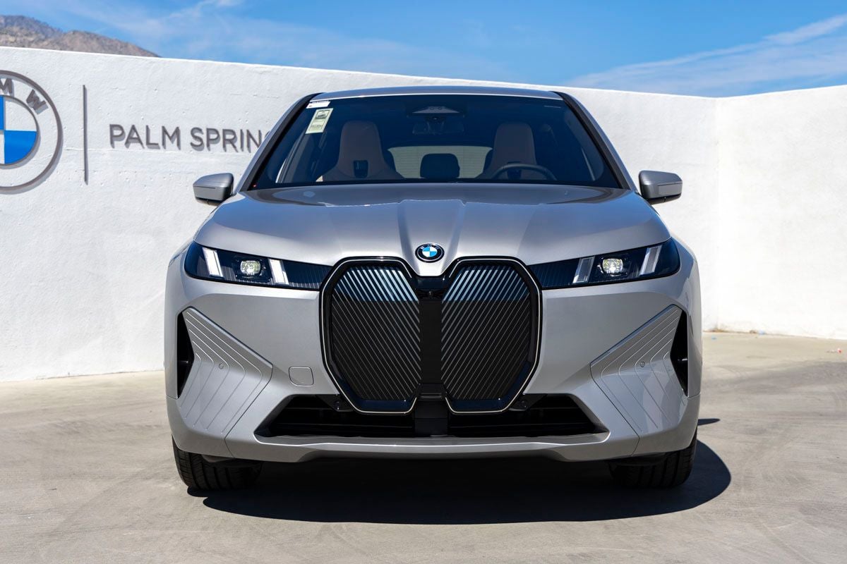 2026 BMW iX xDrive45