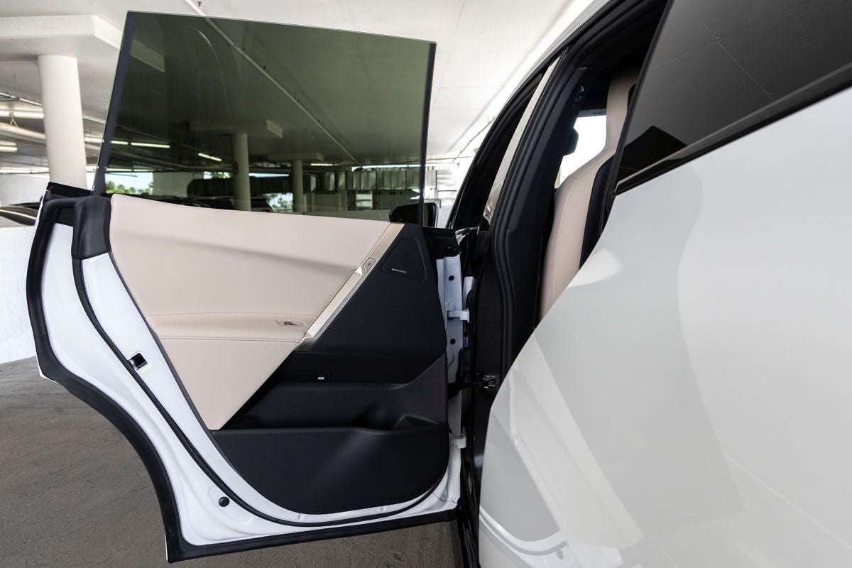 2026 BMW iX xDrive45