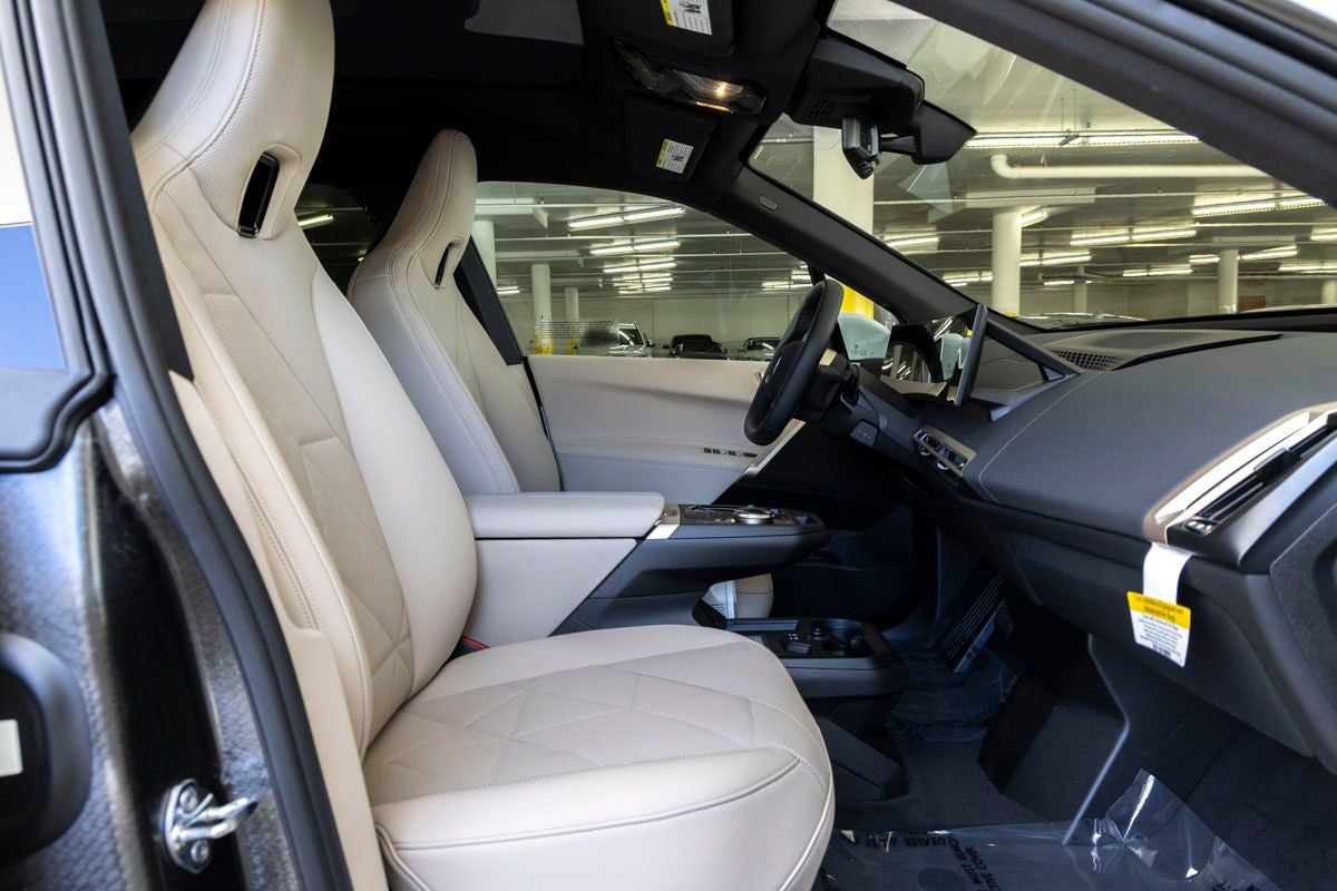 2026 BMW iX xDrive45