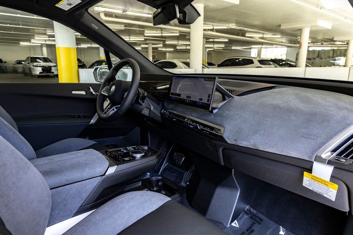 2026 BMW iX xDrive45