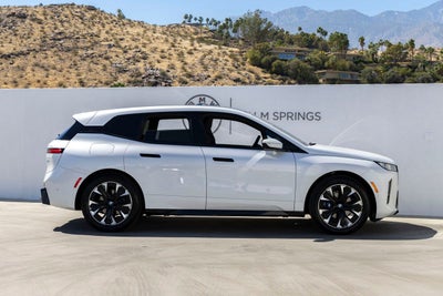 2026 BMW iX xDrive45