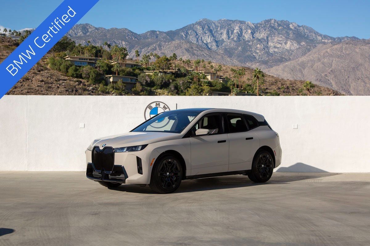 2026 BMW iX xDrive60