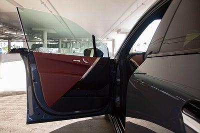 2026 BMW iX xDrive60