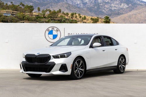 2026 BMW 550e 550e xDrive