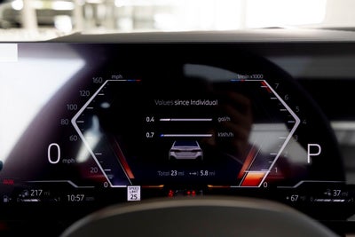 2026 BMW 550e 550e xDrive