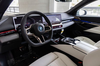 2026 BMW 550e 550e xDrive