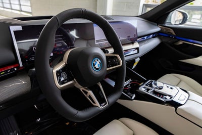 2026 BMW 550e 550e xDrive