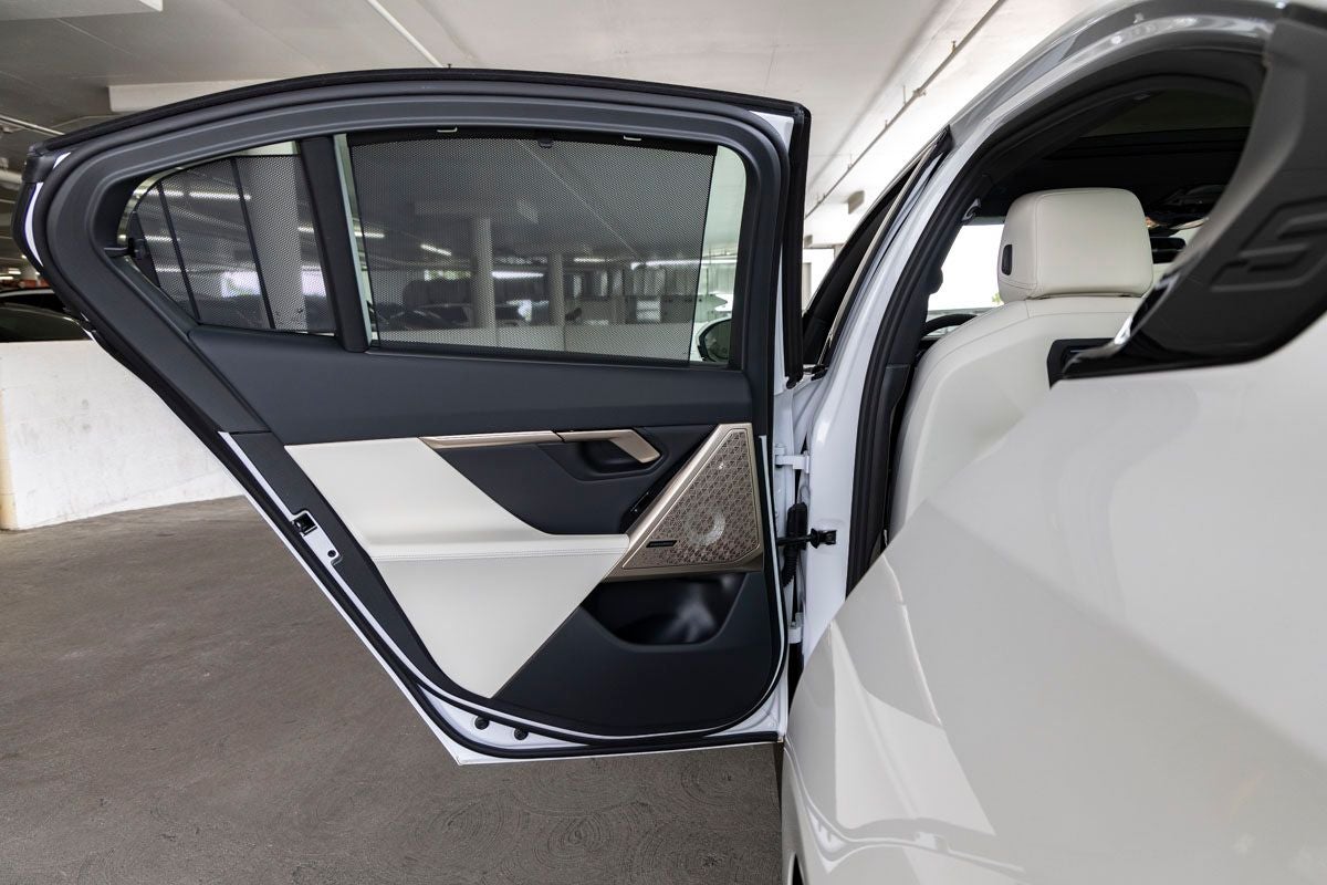 2026 BMW 550e 550e xDrive