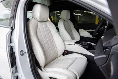 2026 BMW 550e 550e xDrive