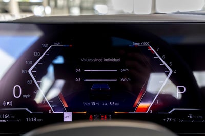 2026 BMW 550e 550e xDrive