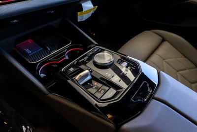 2026 BMW 550e 550e xDrive