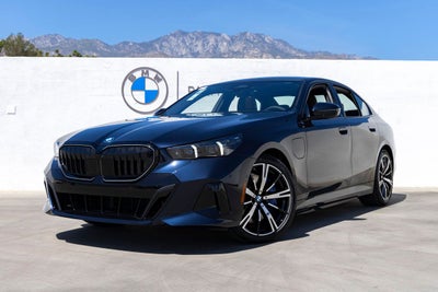 2026 BMW 550e 550e xDrive