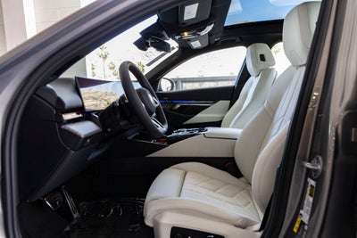 2026 BMW 550e 550e xDrive