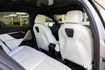 2026 BMW 550e 550e xDrive