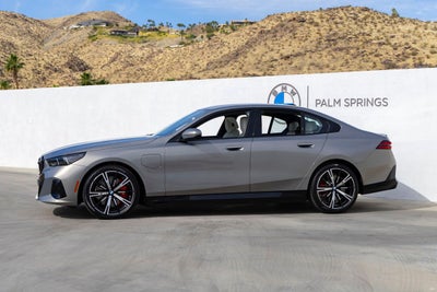 2026 BMW 550e 550e xDrive