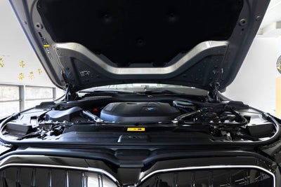 2026 BMW 550e 550e xDrive