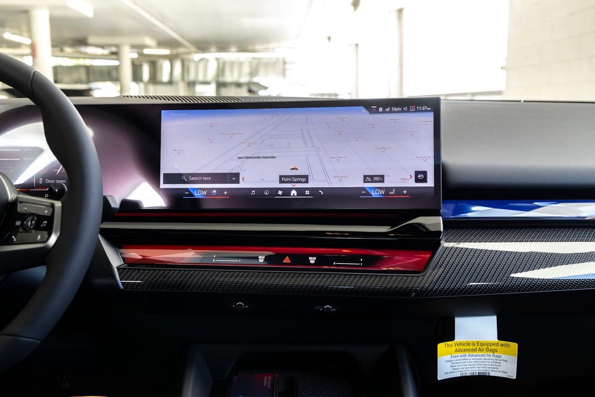 2026 BMW 5 Series 550e xDrive