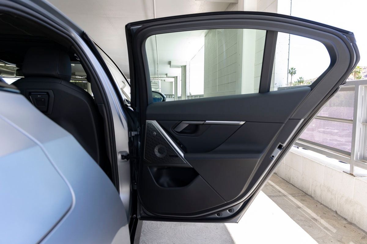 2026 BMW 5 Series 550e xDrive