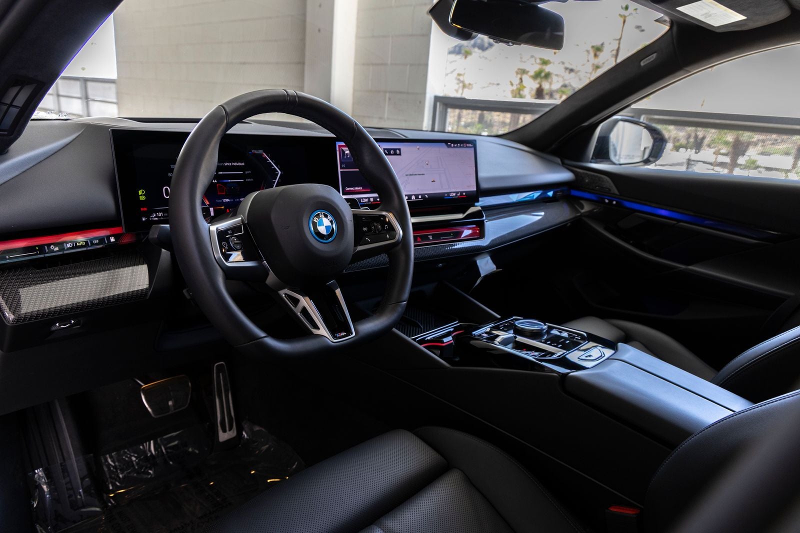 2026 BMW 550e xDrive 550e xDrive