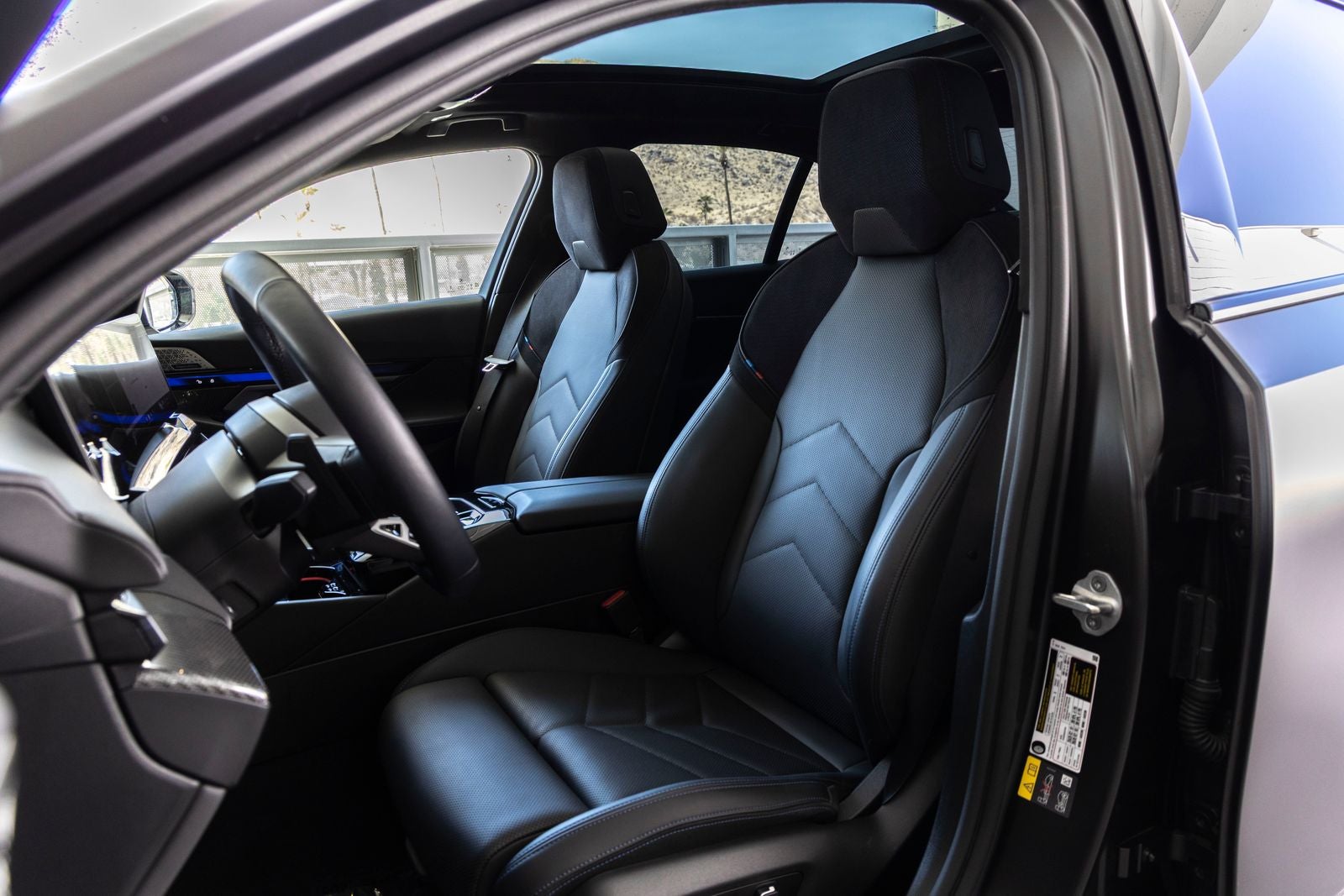 2026 BMW 550e xDrive 550e xDrive