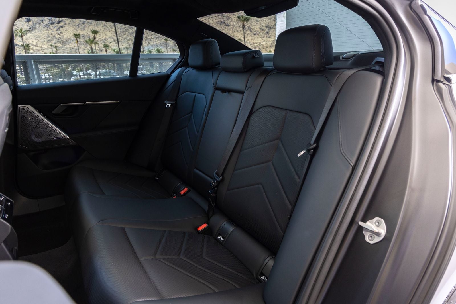 2026 BMW 550e xDrive 550e xDrive