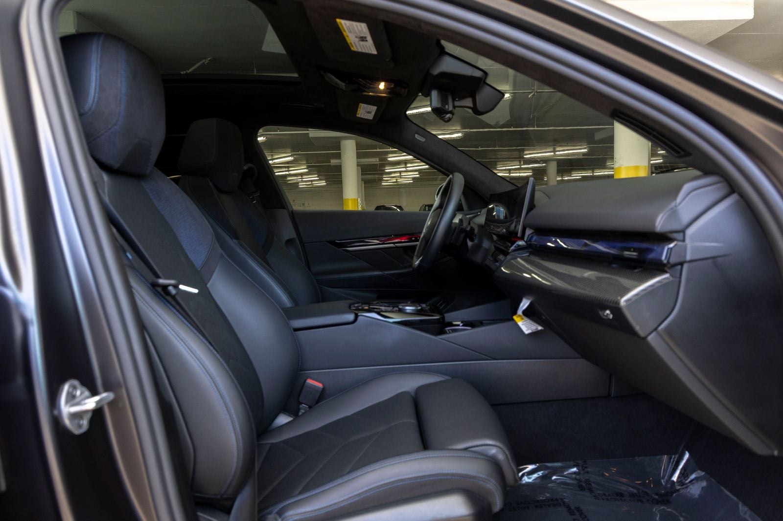 2026 BMW 550e xDrive 550e xDrive