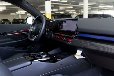 2026 BMW 550e xDrive 550e xDrive