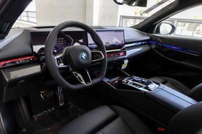 2027 BMW 550e Base