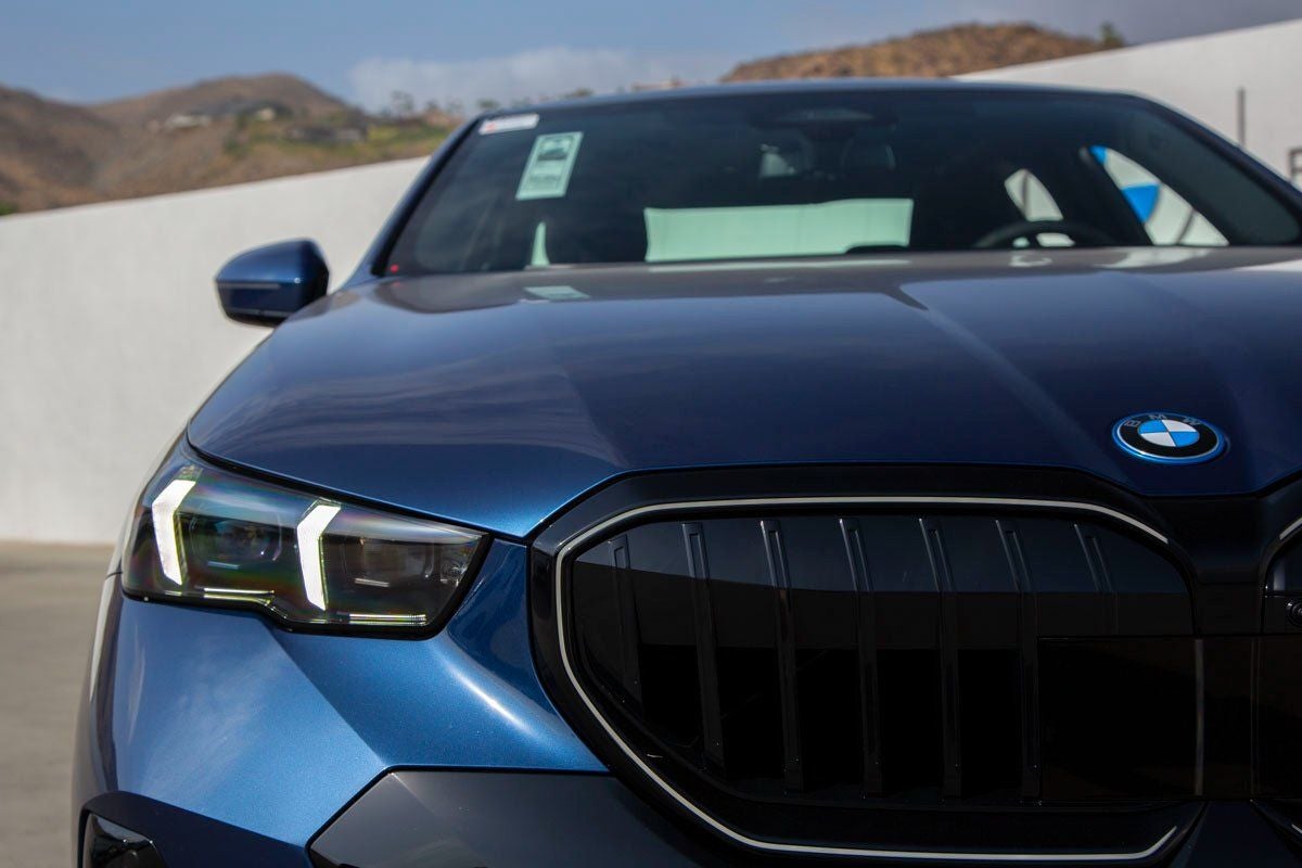 2026 BMW 550e xDrive 550e xDrive