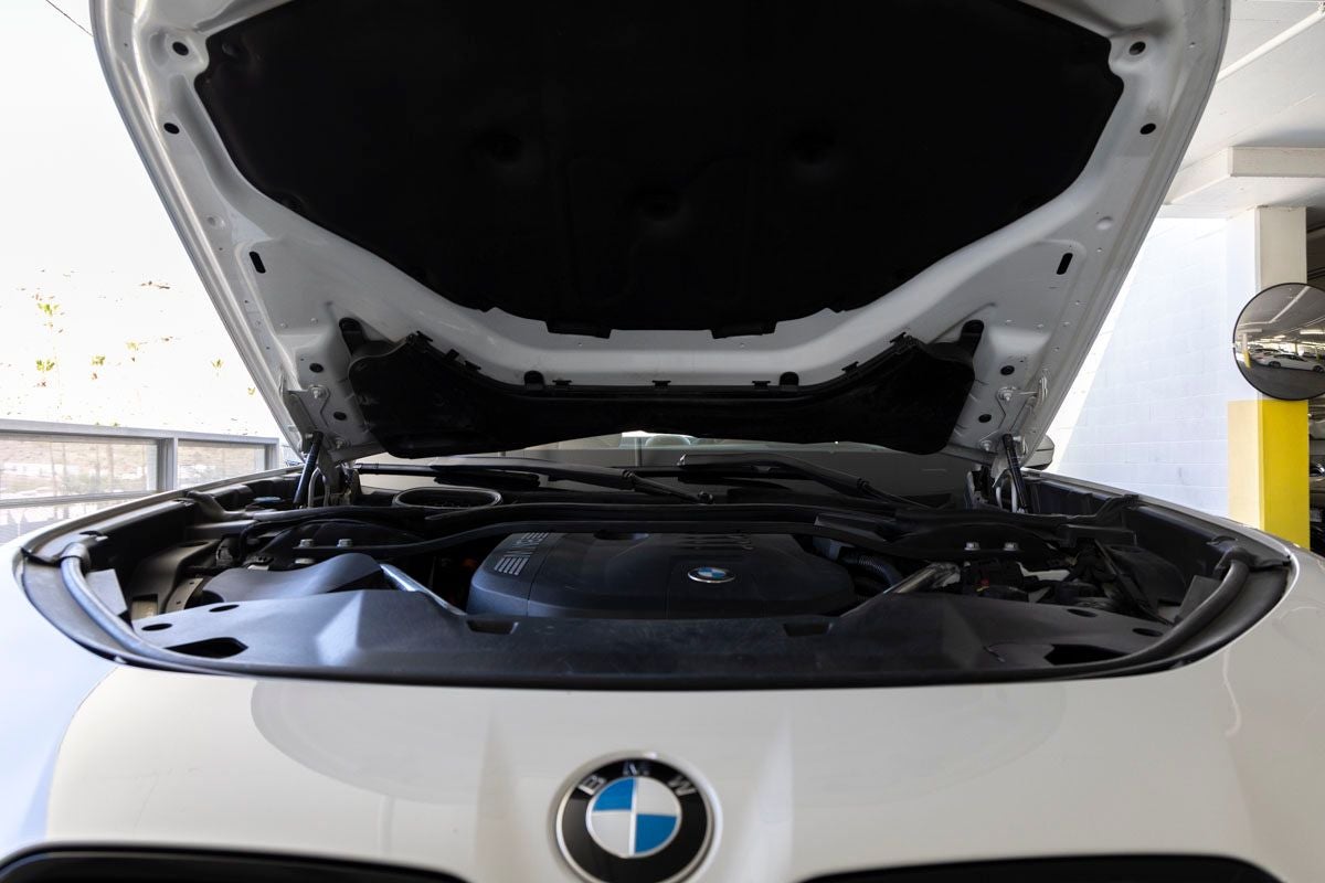 2023 BMW 740i 740i