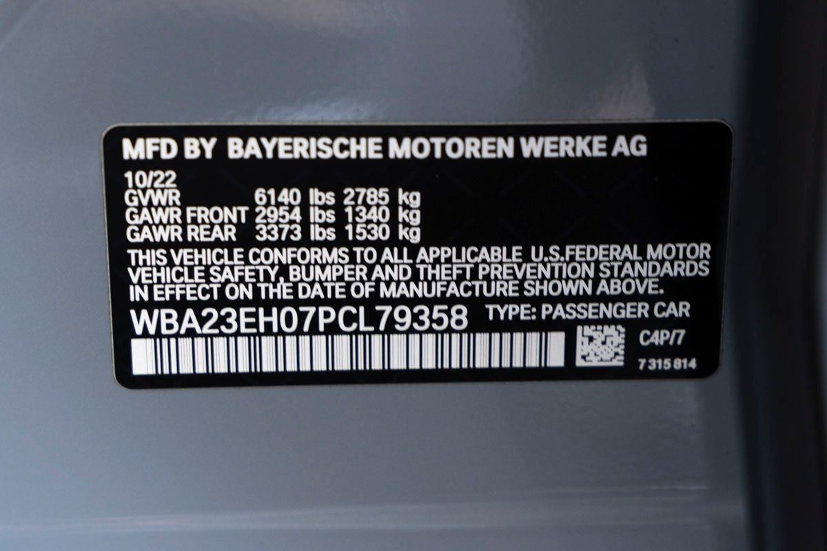 2023 BMW 740i 740i