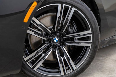 2026 BMW 740i 740i