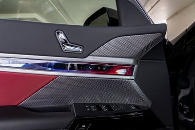 2026 BMW 740i 740i