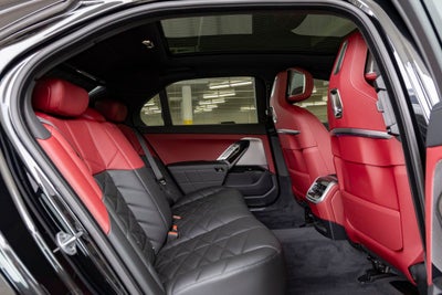 2026 BMW 740i 740i