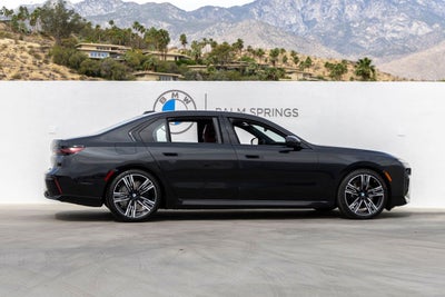 2026 BMW 740i 740i